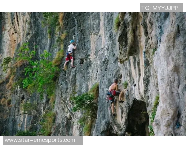 运动攀岩深度解密成都攀岩队的训练与策略探索 运动攀岩深度解密成都攀岩队的训练与策略探索