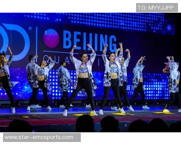 重庆街舞队引领潮流运动最新灵活性TOP10展现街舞魅力与活力